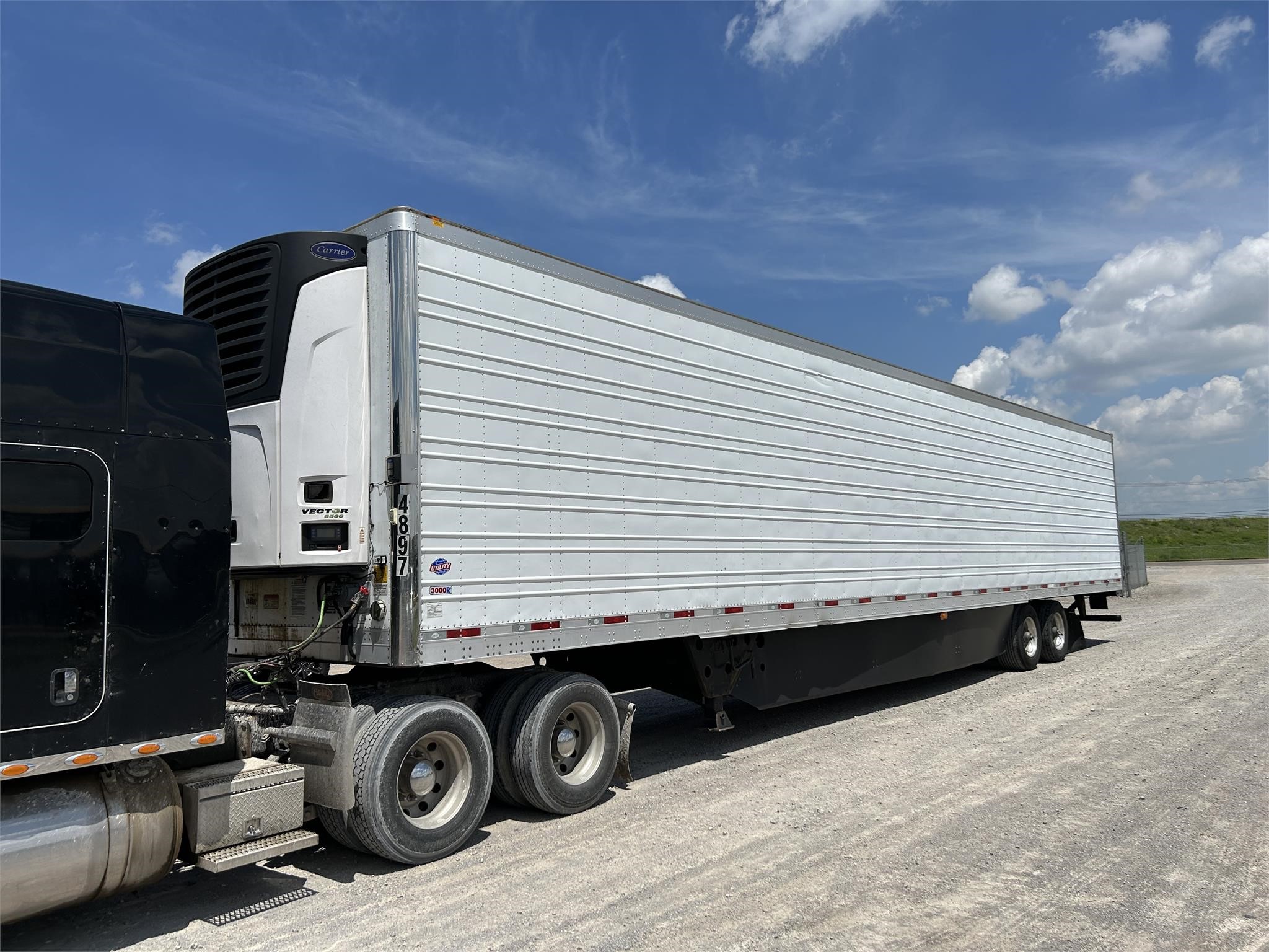 2017 UTILITY REEFER - image 1 of 6